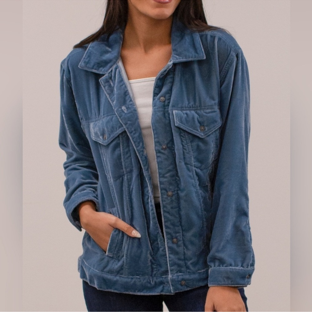 Kyla Seo Teal Velvet Nyla Shacket